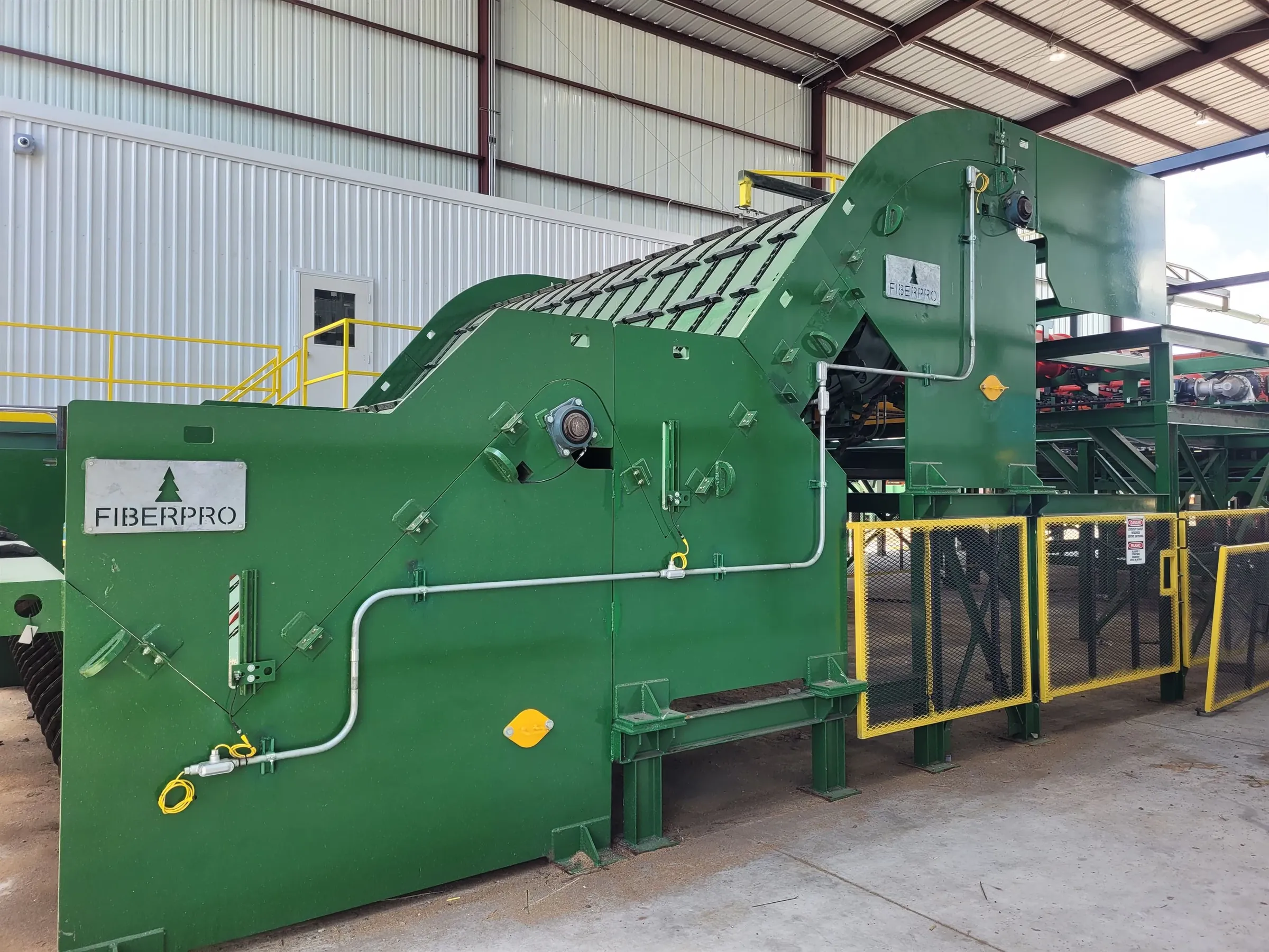 Green-lumber infeed transfer